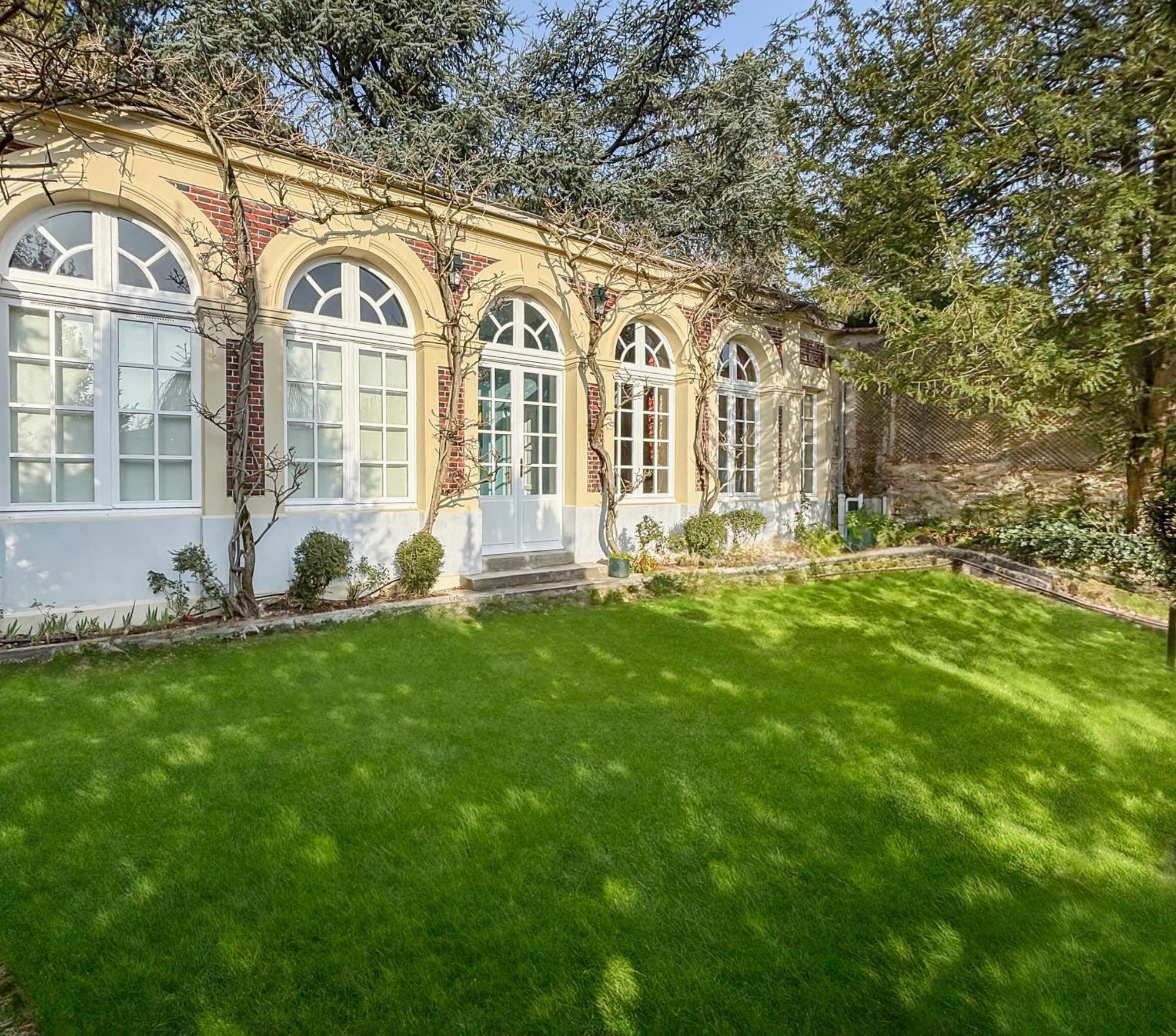 L'Orangerie White Palacio 베흑사이으 외부 사진